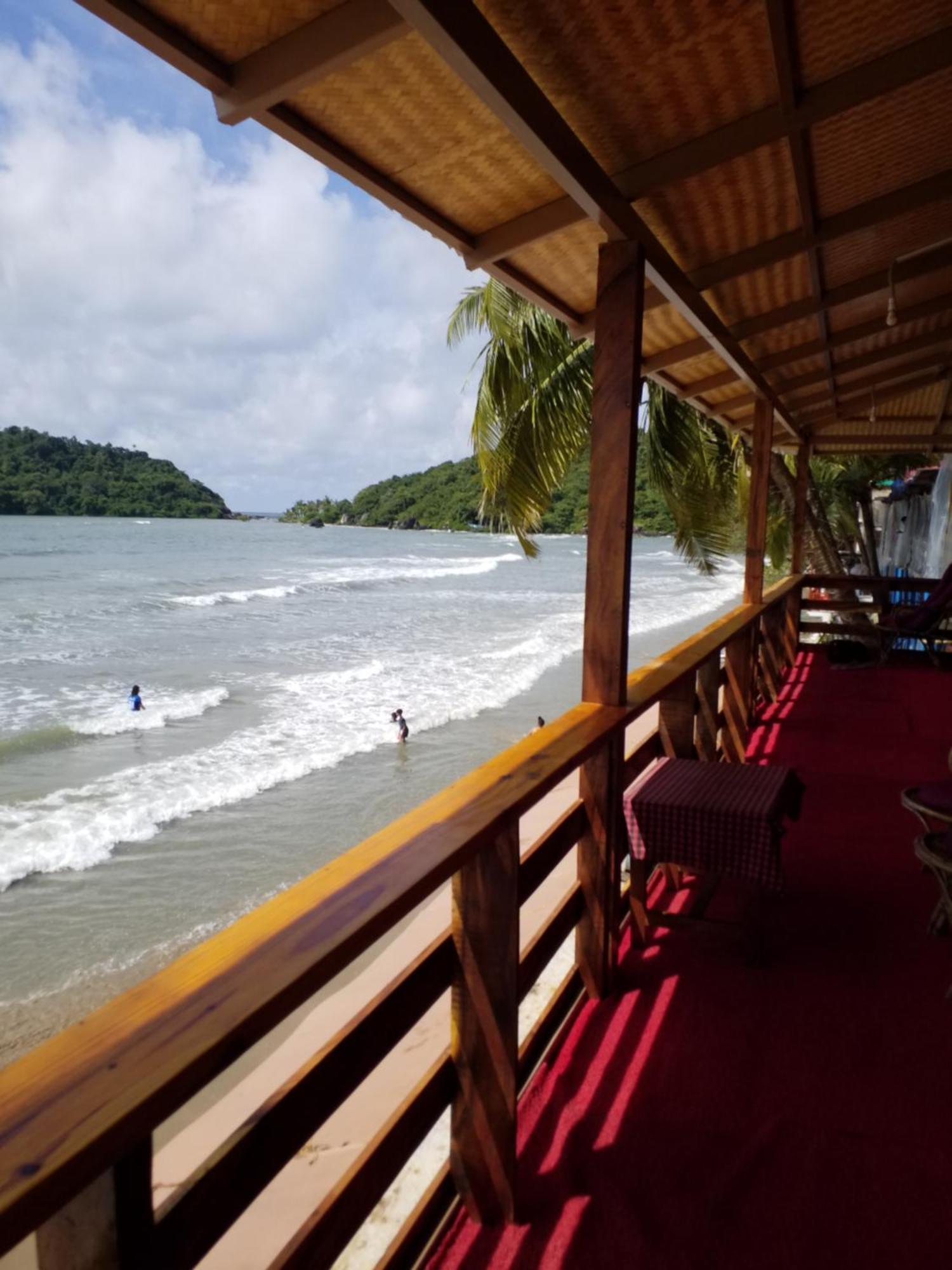 Fernandes Bar And Restaurant Bed & Breakfast Canacona Exterior photo